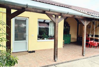 Casă cu 5 camere cu Teren 920 Mp în Central - 4