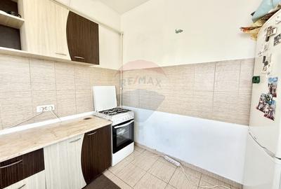 De vanzare | Apartament 2 cam 60 mp + balcon | Bd. Energeticienilor - 11