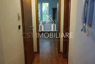 Apartament cu 2 camere semidecomandat în Olimpia-Stadion
