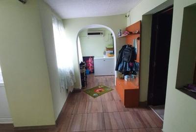 Casă individuală cu 5 camere cu Canalizare în Bucureștii Noi - 8