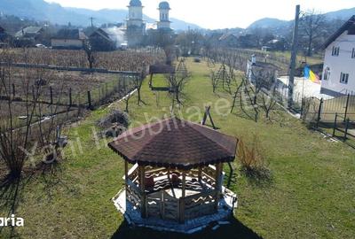 Casă cu 2 camere cu Teren 1794 Mp în Corbeni - 4
