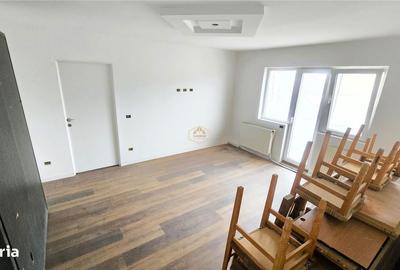 Apartament cu 3 camere semidecomandat în Central - 3