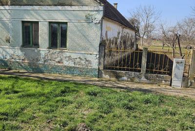 Casă cu 3 camere în Comloșu Mare - 3