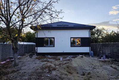 FARA COMISIOANE in Gulia vatra Satului la drum asfaltat casa 4 camere 2 bai P+M - 27