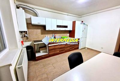 Apartament cu 2 camere decomandat, mobilat în Cetate - 3