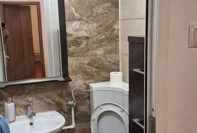 Apartament cu 3 camere decomandat în Titan - 4