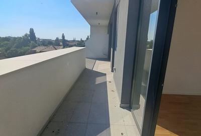 Central, bloc nou, pe malul Begai - 10