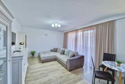 Urban Residence - Mall Coresi - apartament 2 camere open space