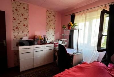 Apartament cu 3 camere semidecomandat în Micro 16 - 5
