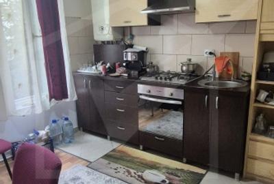 Apartament cu 2 camere semidecomandat, mobilat în Florești - 1