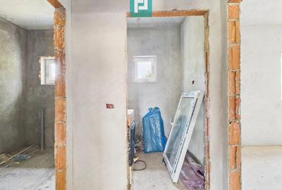 Casa cu 2 camere ?i teren in Gai - 2