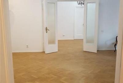 Armeneasca, apartament deosebit, 5 camere, renovat , zona cu acces facil. - 4