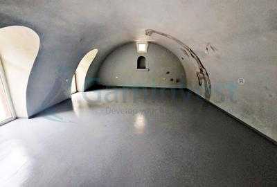 Spațiu comercial, de 380 mp, în Cetății - 7