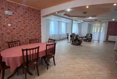 Casă cu Teren 1153 Mp în Solca - 14