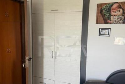 Apartament cu 2 camere decomandat, mobilat în Alexandru Obregia - 1