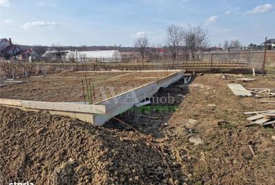 Spațiu comercial, în Mărgineni