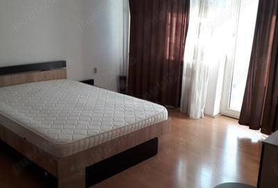 Ap decent 1 cam ultracentral la Podgoria pe Bulevard total mobilat si utilat - 1
