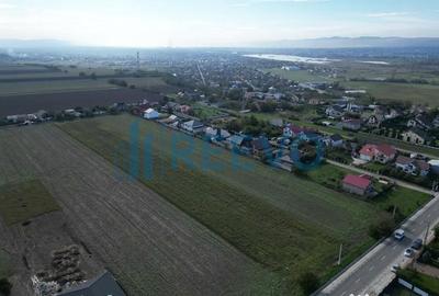 Teren de 5000 mp, în Bogdan Vodă - 1