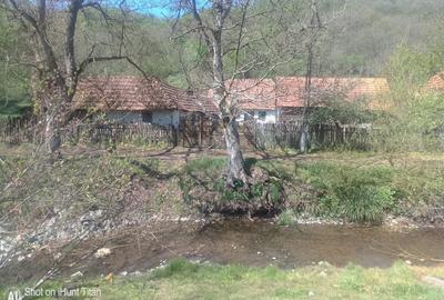 Casă cu 2 camere în Troaș - 6