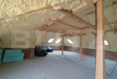 Casă cu Teren 500 Mp în Copou - 2