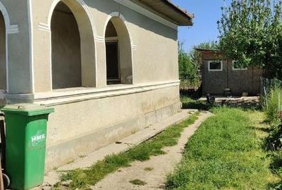 Casă cu Teren 1542 Mp în Mitreni - 2