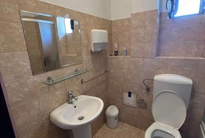 Apartament cu 3 camere decomandat în Colentina
