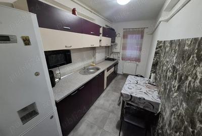 Apartament cu 2 camere decomandat în Apărătorii Patriei - 5
