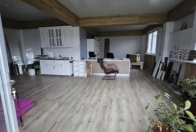 Spațiu comercial, de 216 mp, în Pucioasa - 4