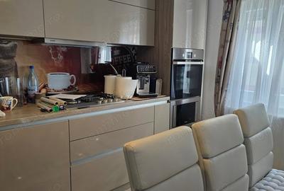 Apartament cu 2 camere decomandat în Central - 4