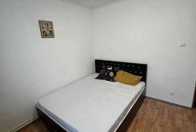 Garsonieră decomandată în Broșteni - 2