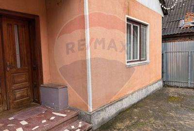 Casă individuală cu 5 camere cu Canalizare în Nord-Vest - 16