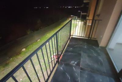 Apartamente + spatiu comercial - 5