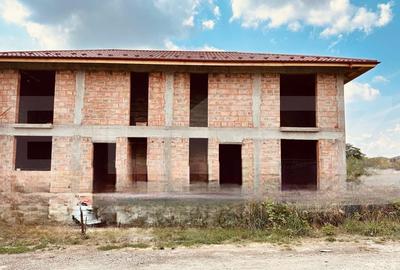 Casa 4 camere, 110mp, Valea Lupului la strada asfaltata
