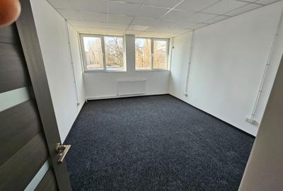 Birou, de 33 mp, în Regie - 22