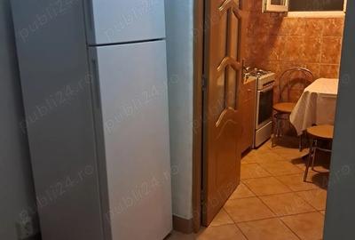 1 Decembrie 1918 aproape de metrou Apartament 2 camere de inchiriat - 2