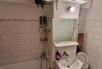 Garsonira decomandata, etaj intermediar, bloc cu lift. - 12