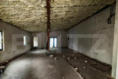 Spațiu comercial, de 620 mp, în Steaua - 2