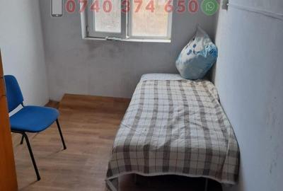 Garsonieră în Vest