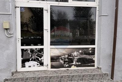 Spațiu comercial, de 45 mp, în Central - 1