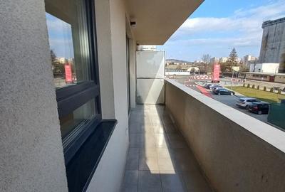 Apartament cu 2 camere decomandat în Central - 4