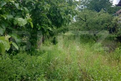 Teren de 2474 mp, în Central