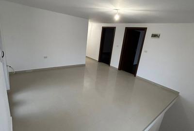 Casă cu 4 camere cu Teren 1090 Mp în Central - 20