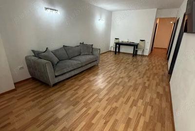 Apartament cu 3 camere decomandat în Traian - 2
