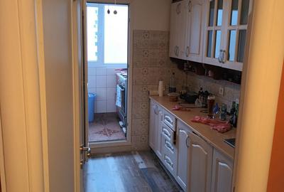 Apartament cu 3 camere decomandat în Postăvari - 6