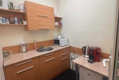 Spațiu comercial, de 45 mp, în Central