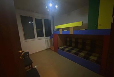 Apartament cu 3 camere decomandat, mobilat în Giurgiului - 7