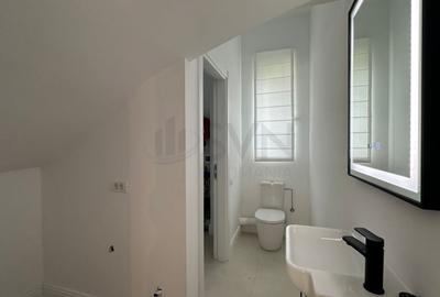 REV2004071 Vila cu mansarda 9 camere Corbeanca - 19