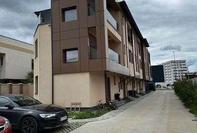 Casă cu 5 camere cu Canalizare în Metalurgiei - 6