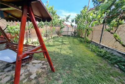 Apartament cu 3 camere decomandat în Iorga - 11