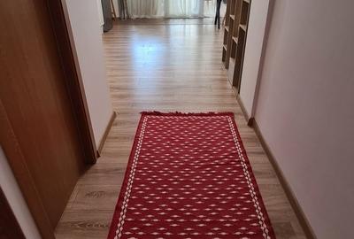Apartament cu 4 camere decomandat în Trocadero - 9